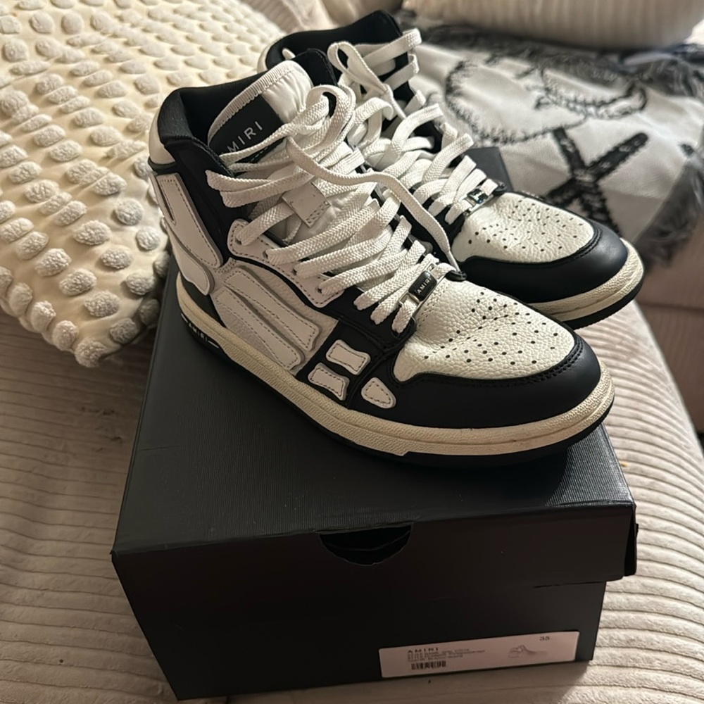 Amir sneakers black and white